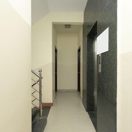 Oyo 10378 Hotel Hibiscus Mayflower Bengaluru Kültér fotó