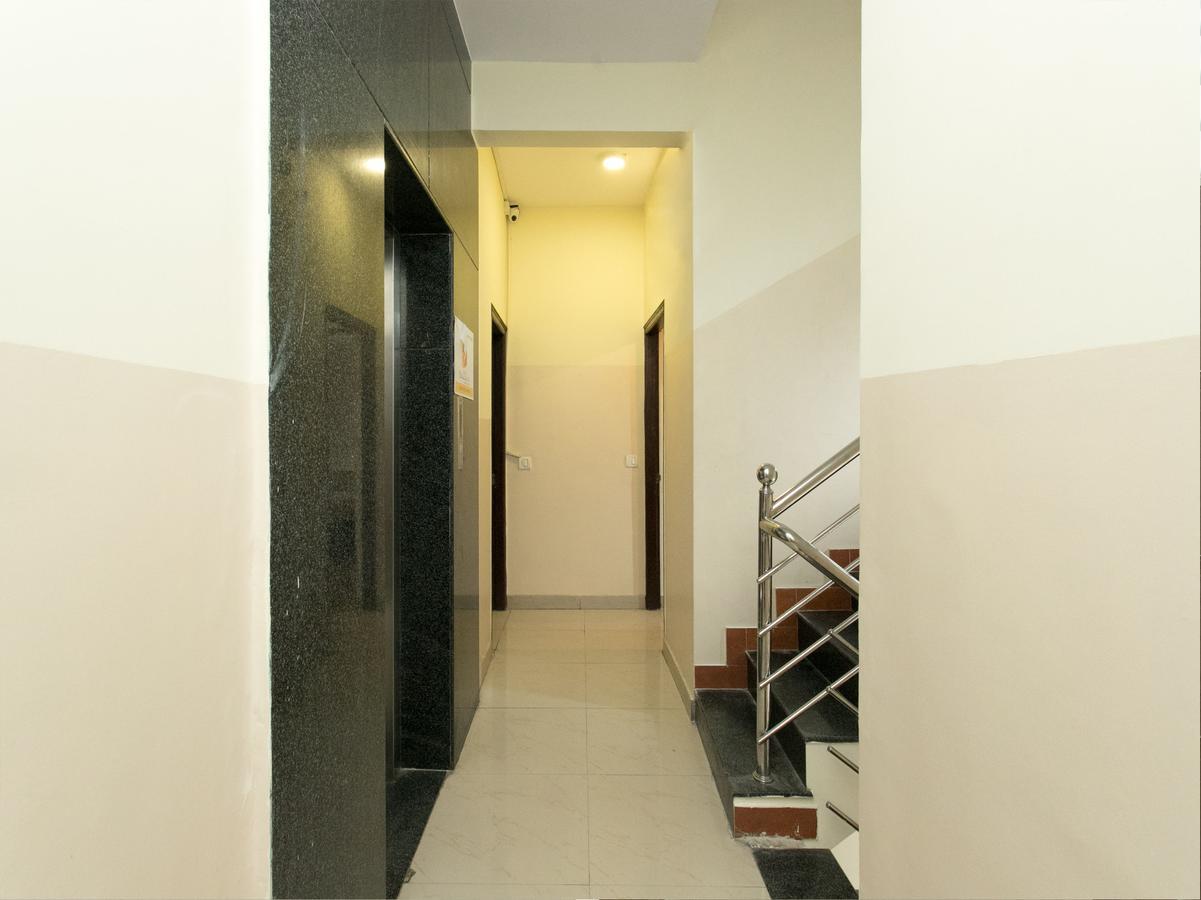 Oyo 10378 Hotel Hibiscus Mayflower Bengaluru Kültér fotó