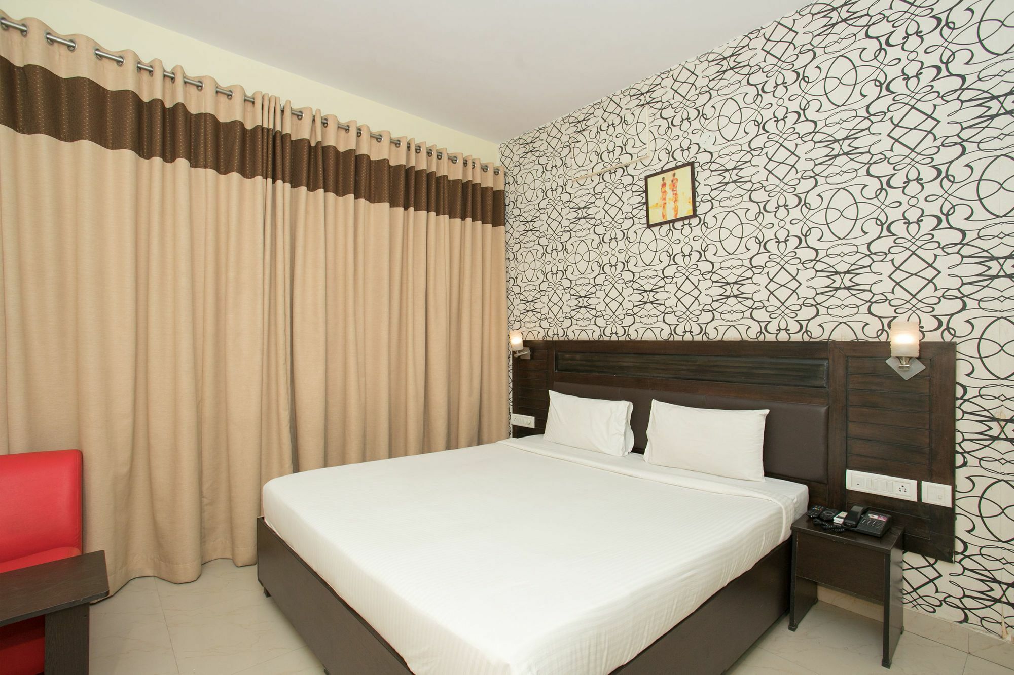 Oyo 10378 Hotel Hibiscus Mayflower Bengaluru Kültér fotó